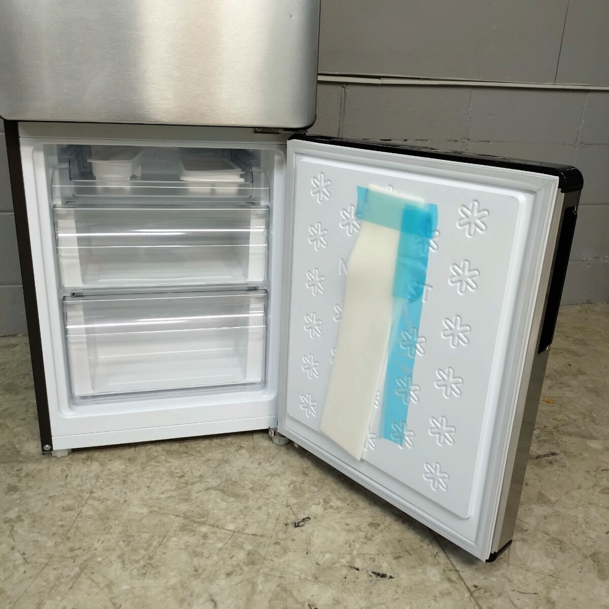 Haier ハイアール ノンフロン冷凍冷蔵庫 2ドア JR-XP2NF148F 動作確認済み メンテナンス済み シルバー 148L 引き取り可能 冷蔵庫 2023年製の画像7