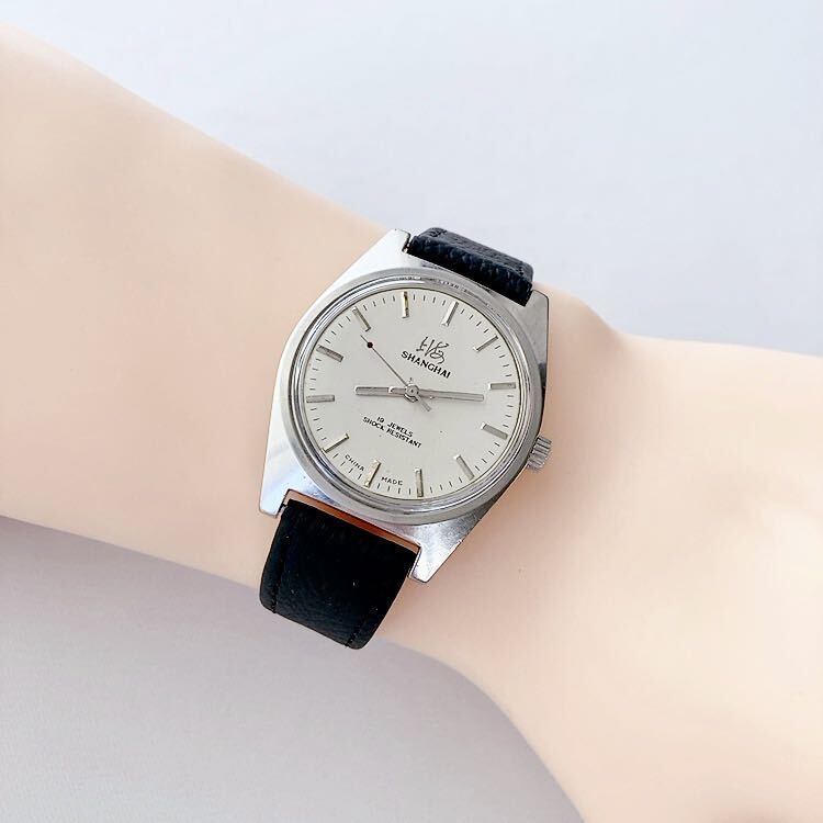 SHANGHAI 上海 19石 メンズ手巻き腕時計 稼動品 ベルト未使用 ②の画像3