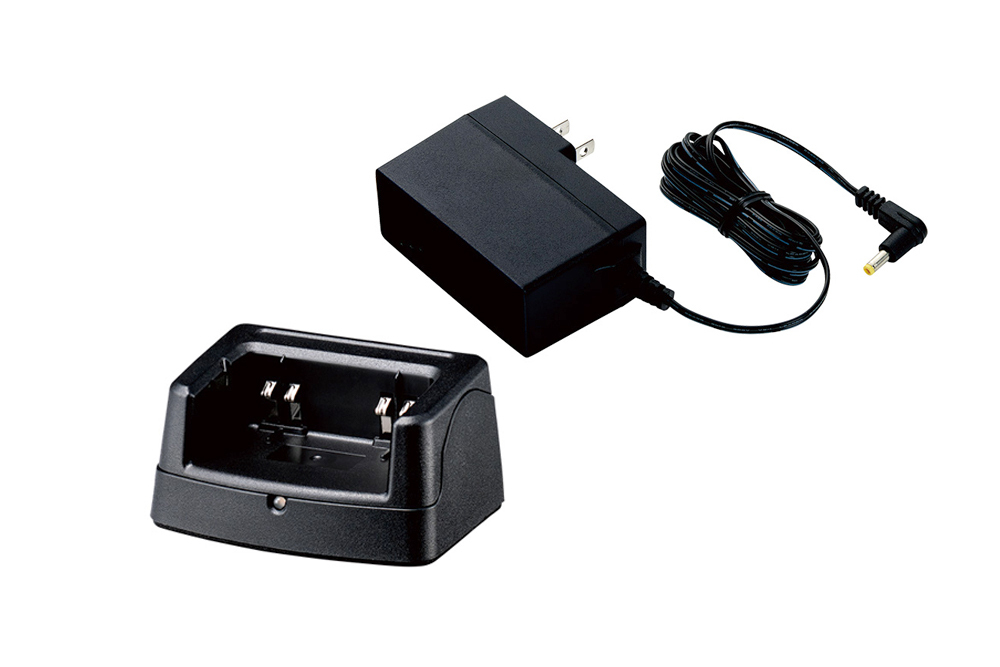  Yaesu wireless portable digital simple transceiver SR820V 1 pcs. set 