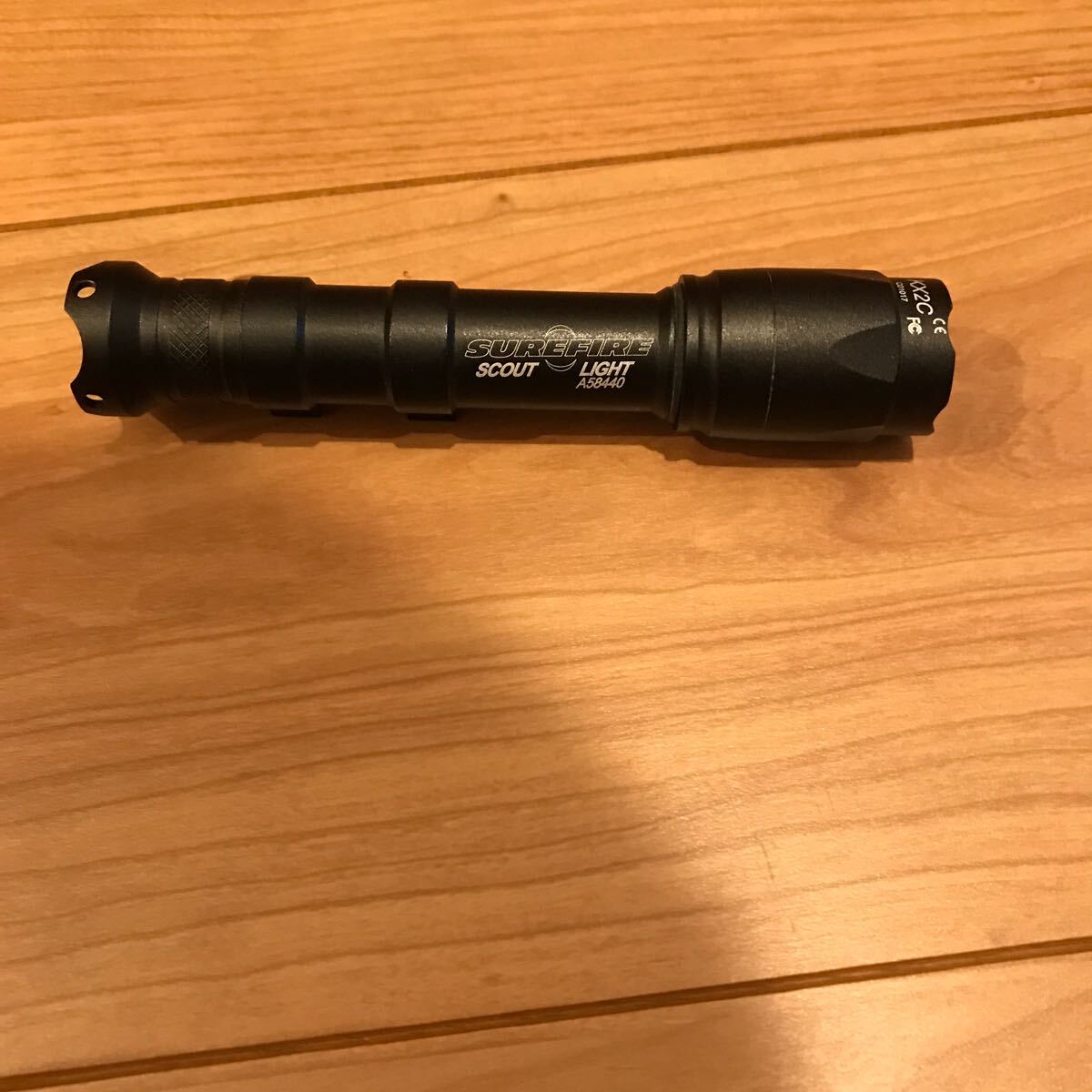 SUREFIRE スカウトライト KX2C レプリカ？の画像1