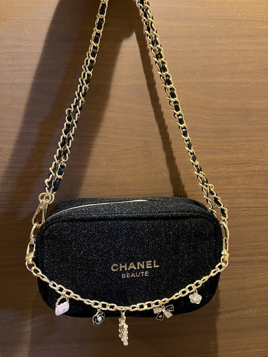 CHANEL シャネル ノベルティ ポーチ ストラップ 箱付き|Yahoo CHANEL シャネル ノベルティ ポーチ ストラップ 箱付き|Yahoo