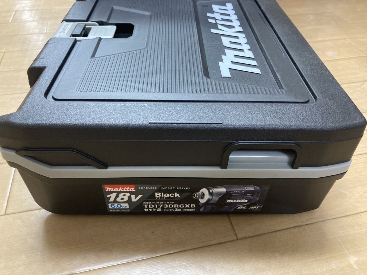 最新モデル マキタ インパクトドライバー TD173 TD173DRGXB ブラック オリジナルフルセット 新品 バッテリー1個 ②の画像2