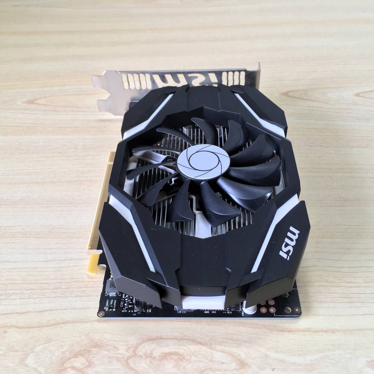 【美品】MSI NVIDIA GeForce GTX1050Ti 4GB OCV1 グラフィックボード 正常動作品 元箱付き！_画像4