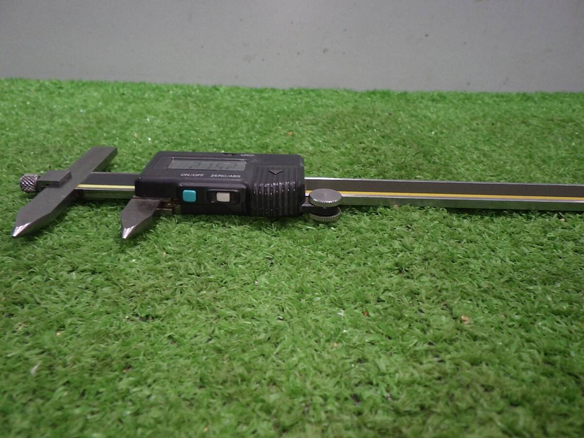 mitsutoyo hole pitch vernier calipers NTD10P-20C Mitutoyo measuring instrument present condition delivery goods secondhand goods 240408