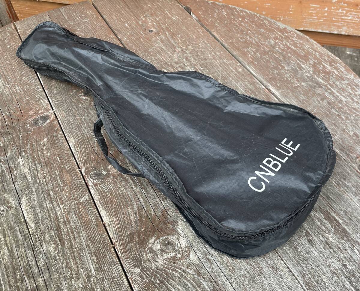 CNBLUE* concert ukulele * case attaching 