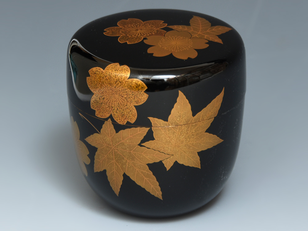 イ376 棗『桜金蒔絵 漆塗棗 木箱』茶器 茶入 茶道具 Yahoo!オークション - 雲錦蒔絵棗 桜二楓 茶器 茶道具 木工芸 漆
