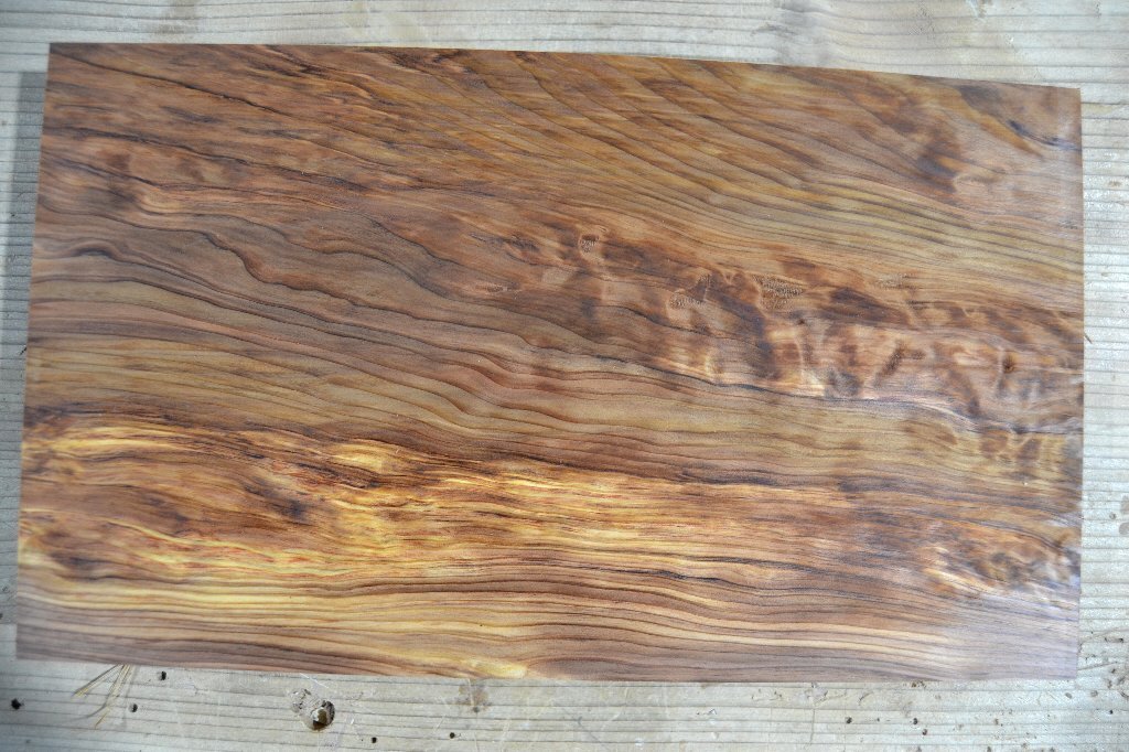 長33*幅19*厚1.5 杉11の木材木工材,一枚板送料安DIY花台銘木 杢 プレート 瘤の画像1