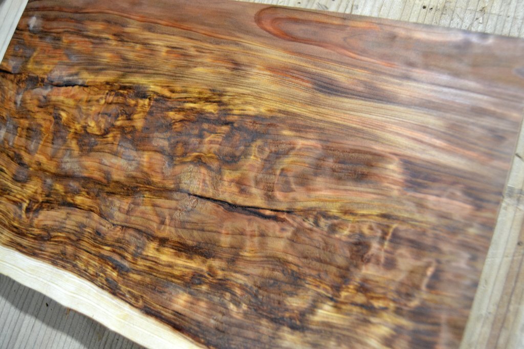 長33*幅17-19*厚1.4 杉26の木材木工材,一枚板送料安DIY花台銘木 杢 プレート 瘤の画像8