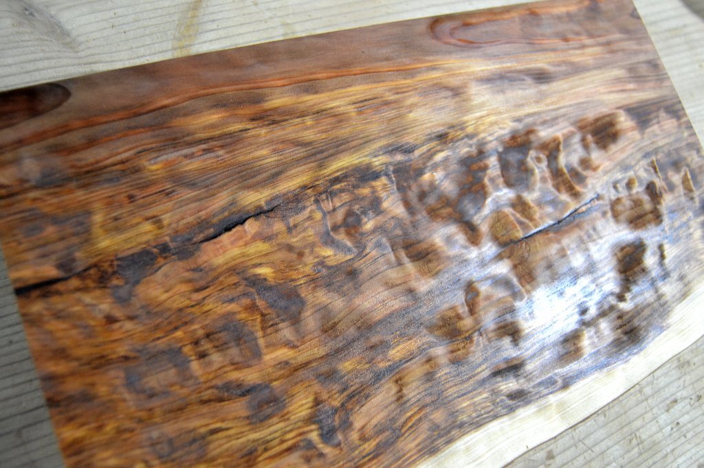 長33*幅17-19*厚1.4 杉26の木材木工材,一枚板送料安DIY花台銘木 杢 プレート 瘤の画像7