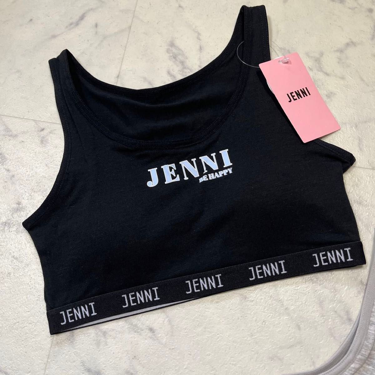 新品  JENNI  ジェニィ カップ付き ロゴ ハーフトップ  ２点セット スポーツブラ