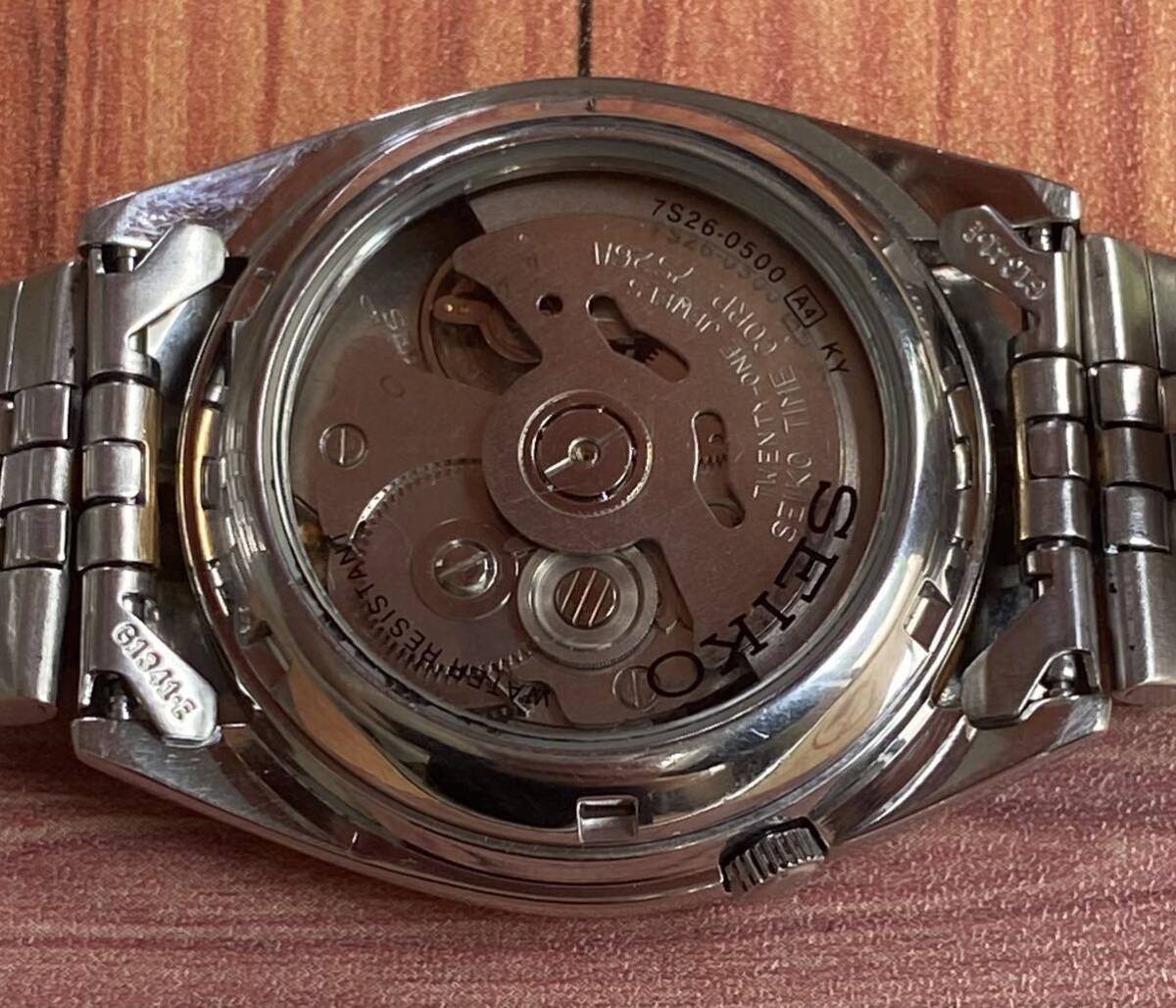 セイコー 腕時計 SEIKO5 自動巻 automatic 7S26-0500 ゴールド文字盤_画像9
