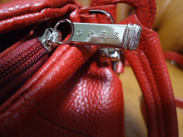 グレ フランス 綺麗な赤バッグ 未使用の画像8
