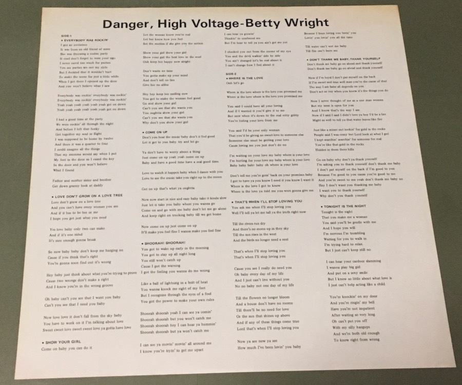 LP(美盤)［ベティ・ライト Betty Wright／シューラ！シューラ！Danger High Voltage］国内盤の画像4