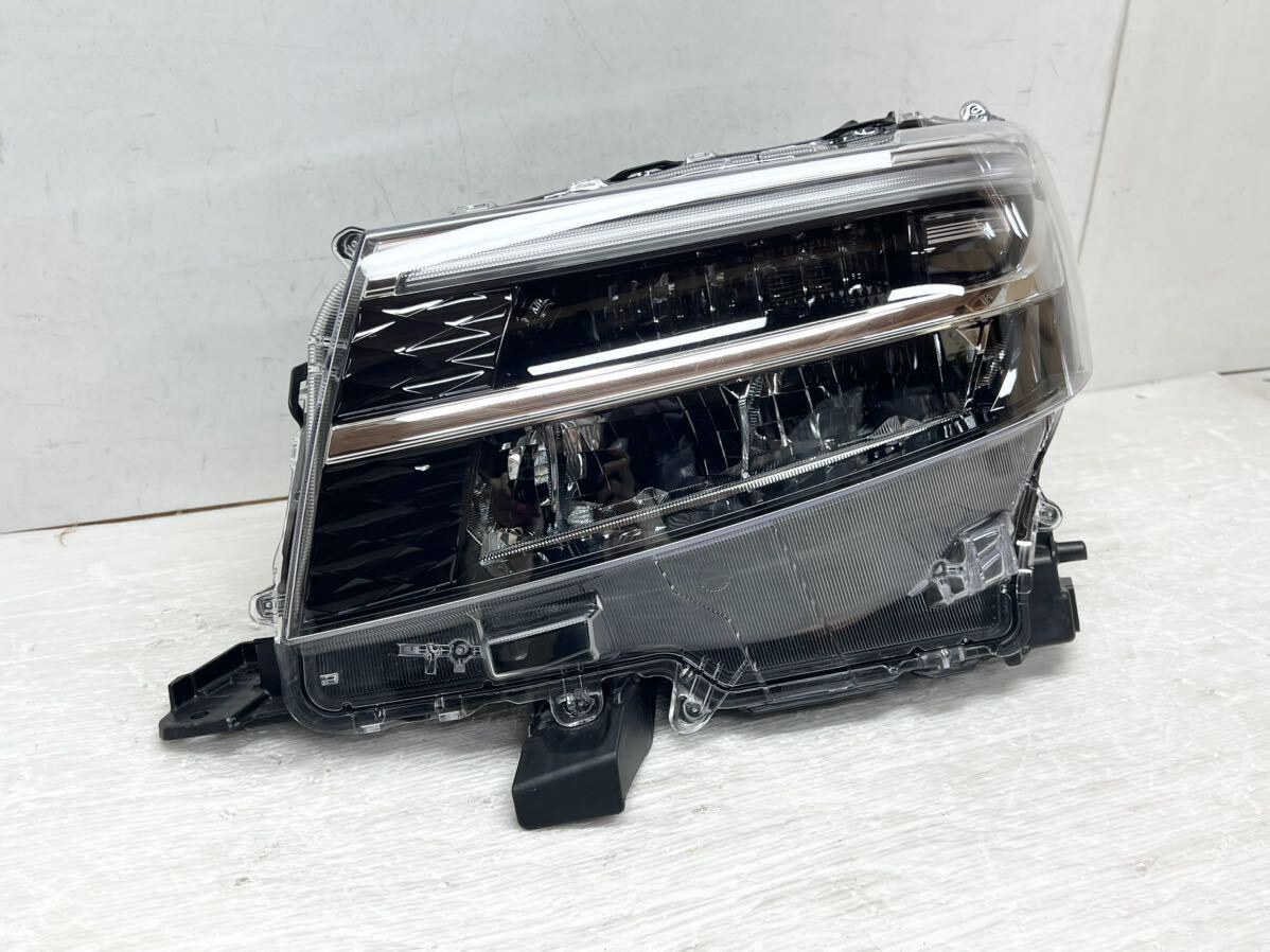 送料込 即決 タント カスタム LA650S/LA660S 後期 純正 LED 左 送料込 即決 タント カスタム LA650S/LA660S 後期 純正 LED 左