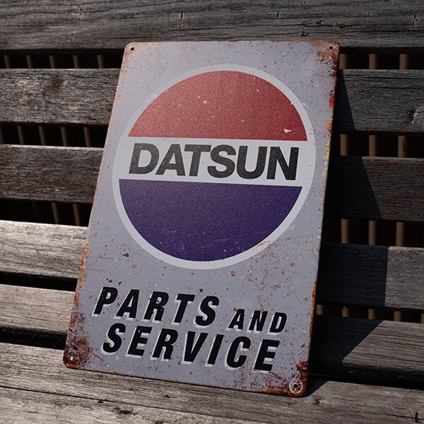 【ブリキ看板】DATSUN ダットサン 日産 ピックアップトラック 看板 レトロ風 インテリア 壁飾り 20cm×30㎝（送料無料！）の画像1