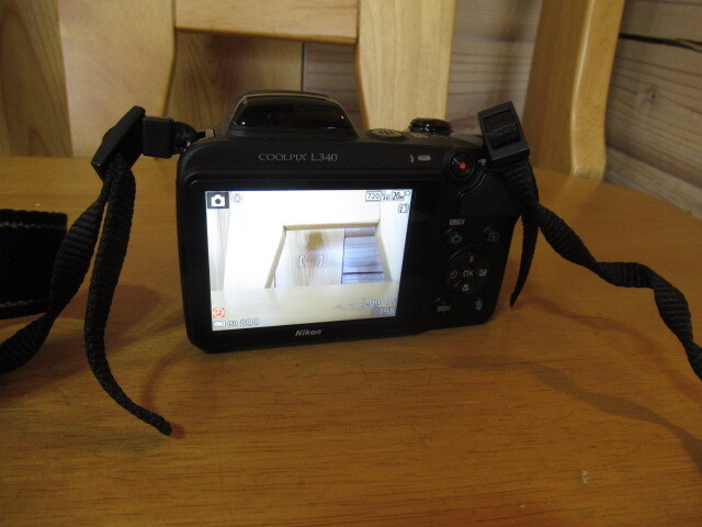 69169 Nikon コンパクトデジタルカメラ COOLPIX L340 単三電池式 ポーチ付き ニコン 通電確認済み 中古品 譲渡品の画像4