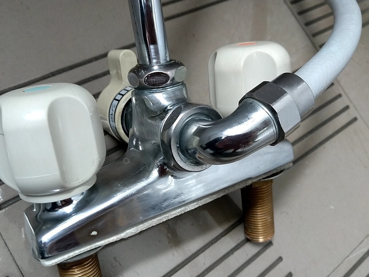 TOTO浴室用 デッキ型台付き 混合栓シャワー付 中古 KF14ZER19 水道蛇口 水栓の画像3