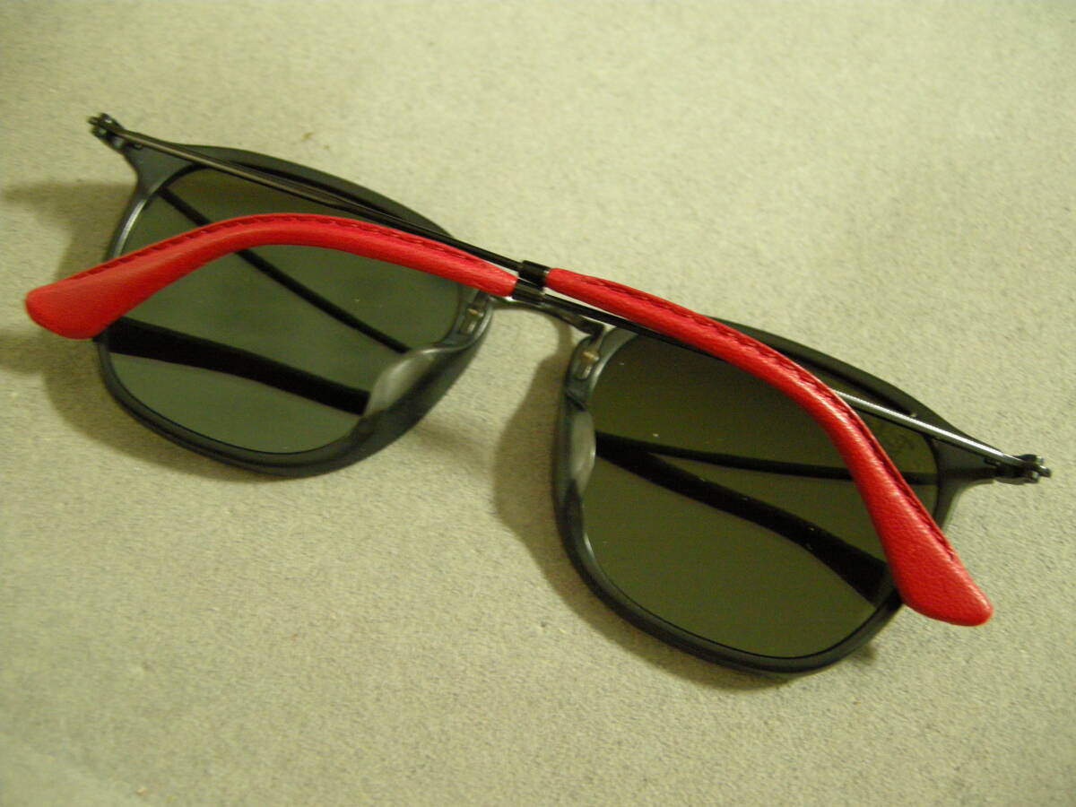未使用品】レイバン×フェラーリ サングラス Ray BAN RB2448-MF 未使用品】レイバン×フェラーリ サングラス Ray BAN RB2448-MF