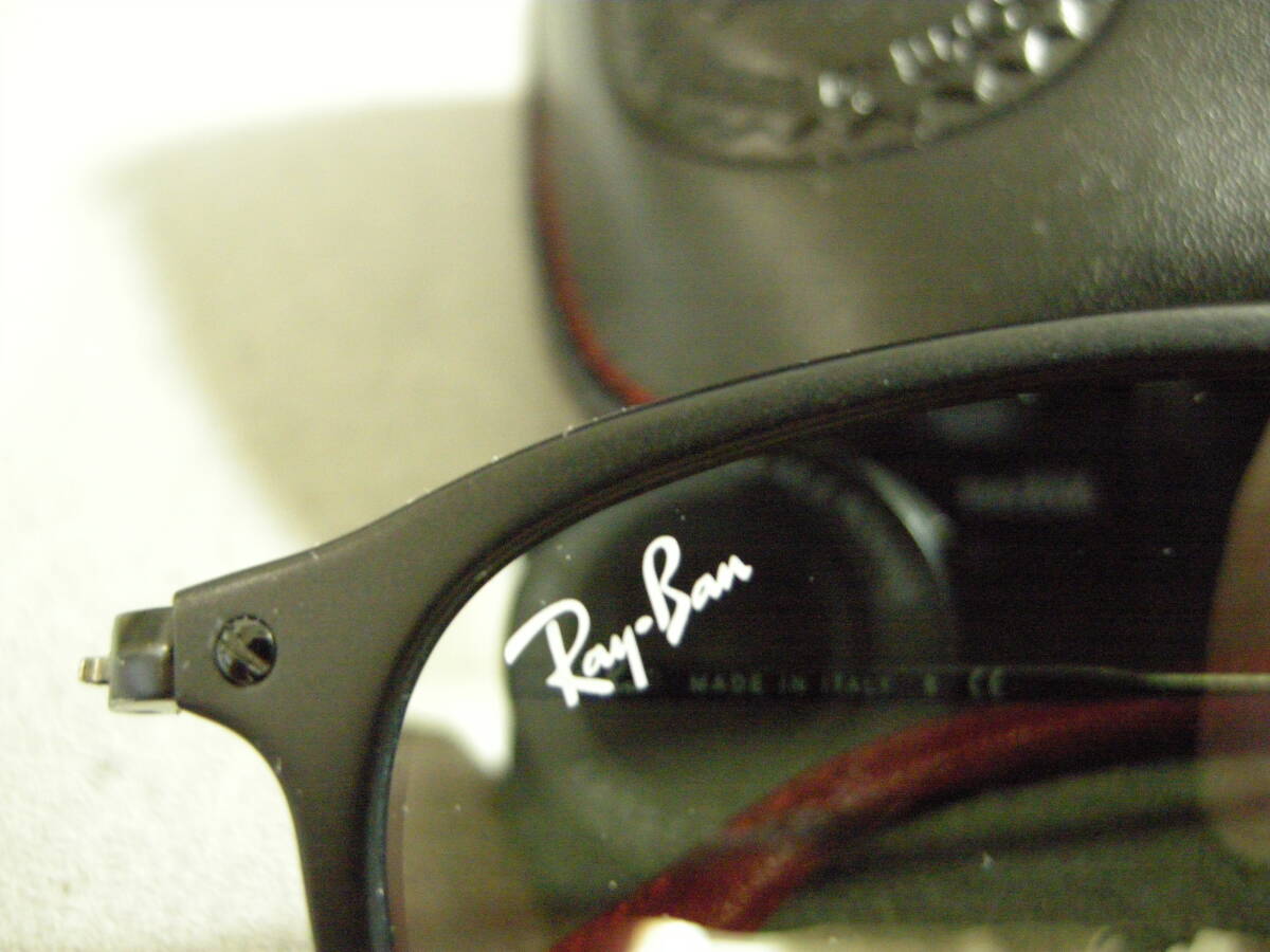 未使用品】レイバン×フェラーリ サングラス Ray BAN RB2448-MF 未使用品】レイバン×フェラーリ サングラス Ray BAN RB2448-MF