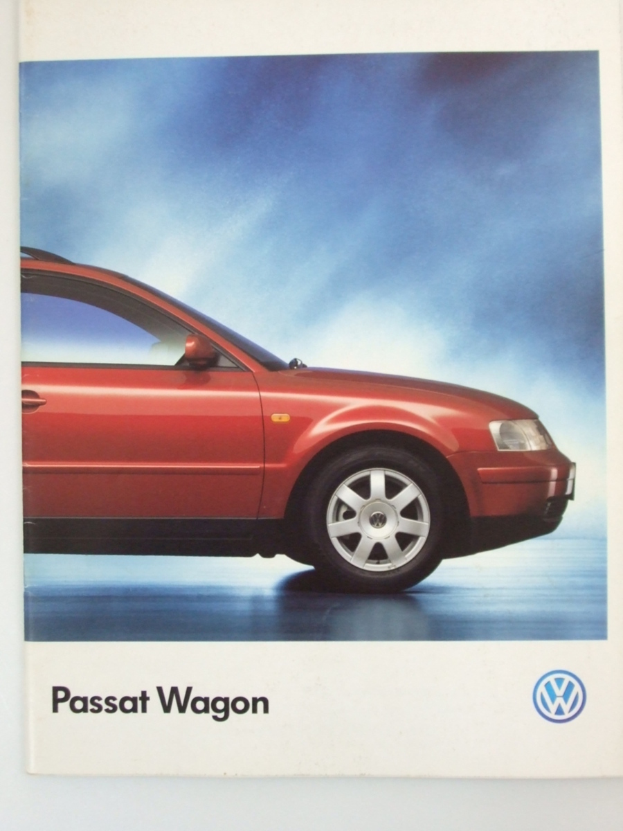 GLP_334429 Автомобильный каталог Volkswagen Passat Wagon Photo.