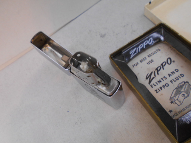 ビンテージ Zippo アメリカの著名な上院議員 1965年製 未使用 ニアミントコンディション,オリジナルインナー箱は汚れ,痛みがありますの画像4