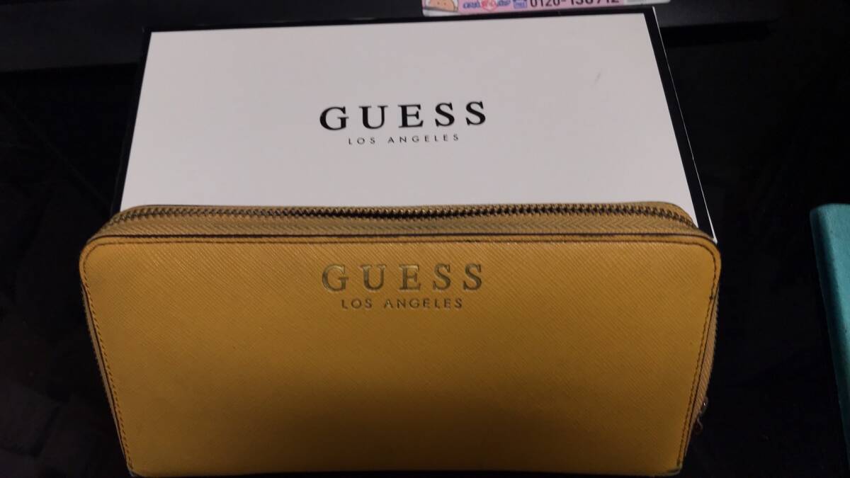 guess Guess длинный кошелек желтый 