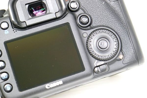 K4w8 Canon EOS 7D 15-85mm F3.5-5.6IS USM デジタル一眼 動作未確認 60サイズの画像5