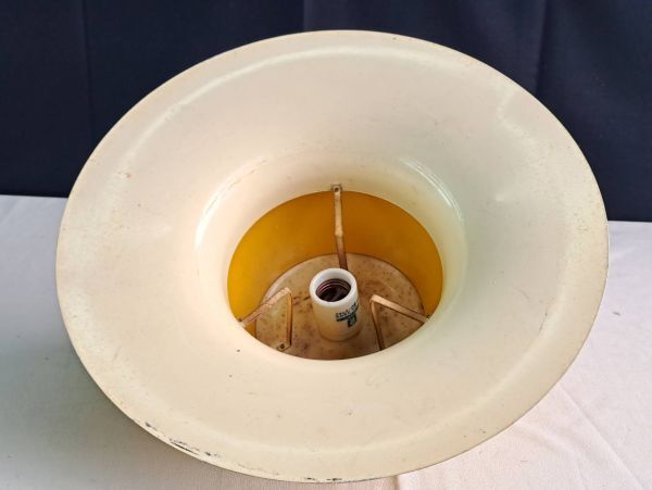 昭和レトロ 琺瑯 電傘 /検索 アンティーク 照明 店舗 インテリア イエロー 円盤型 帽子型の画像5