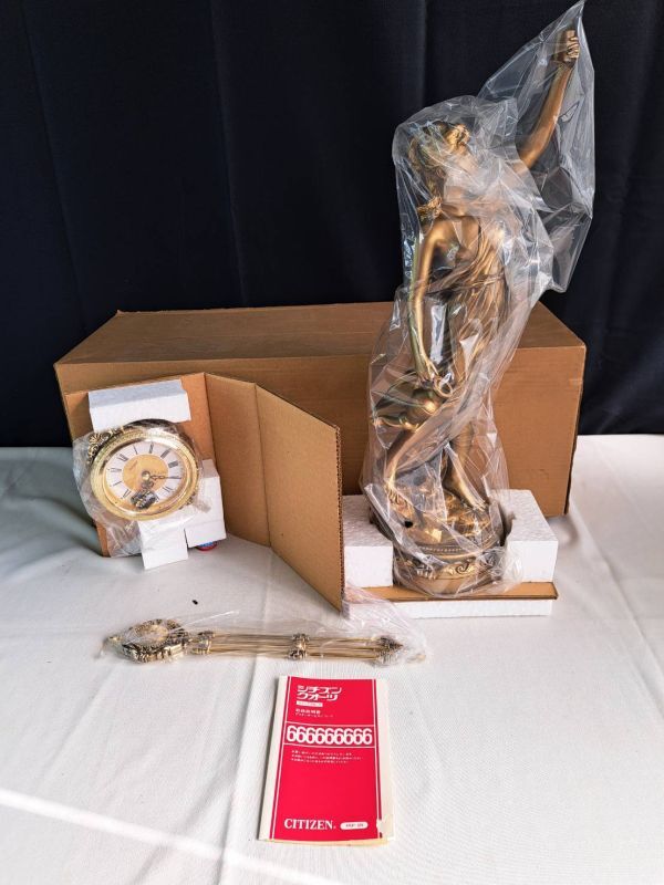 K : CITIZEN シチズン 4RP685-063 新精美の女神 金色イブシ仕上げ 未使用品 スイング クロック 振り子時計 置き時計の画像1