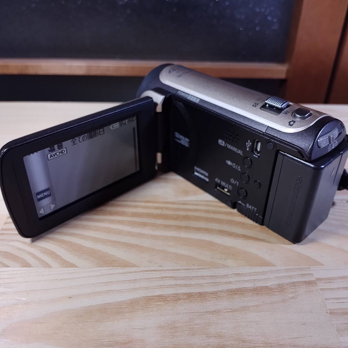 Panasonic パナソニック デジタルHDビデオカメラ HDC-TM45 32GB内蔵 バッテリー付　ジャンク品_画像9