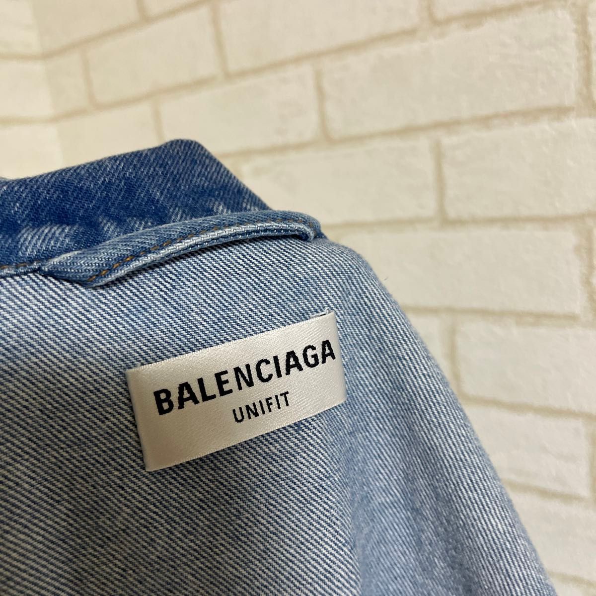 BALENCIAGA バレンシアガ 本物 スプレーロゴ Gジャン  ネオンピンク デニムジャケット 