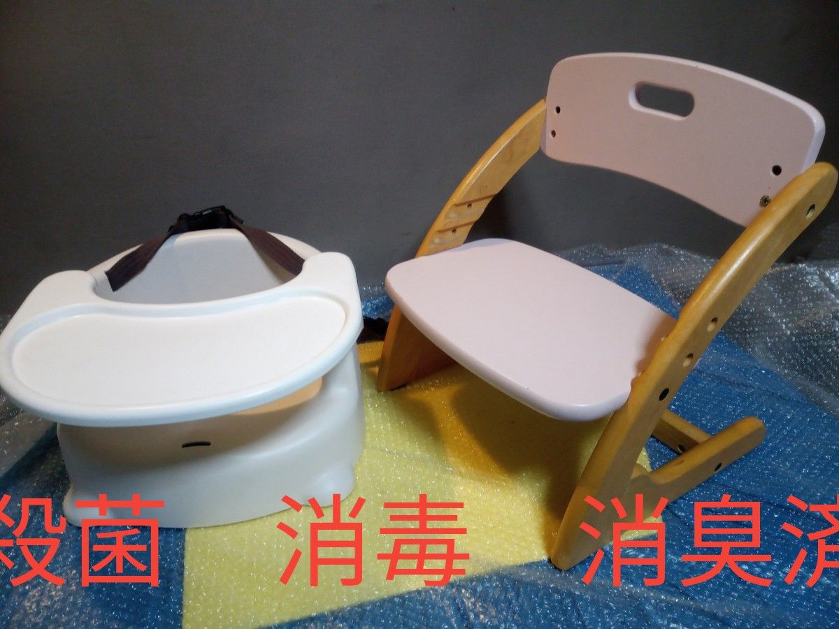 リッチェル　ベビーチェア＆　木製ベビーチェア(Bunbo amice  Desk ＆　Chair）２点セット、単品購入OKです。