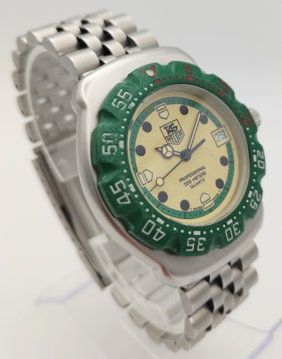 【稼働品】ボーイズ クォーツ タグホイヤー TAGHEUER Professional 200m フォーミュラ1シリーズ 372.513 夜光/グリーン文字盤 純正ベルト_画像3