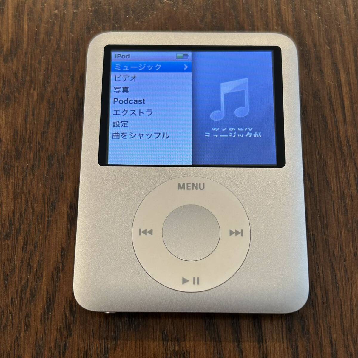 iPod nano 第 3 世代 初期化済 A1236 4GB ジャンク品_画像1