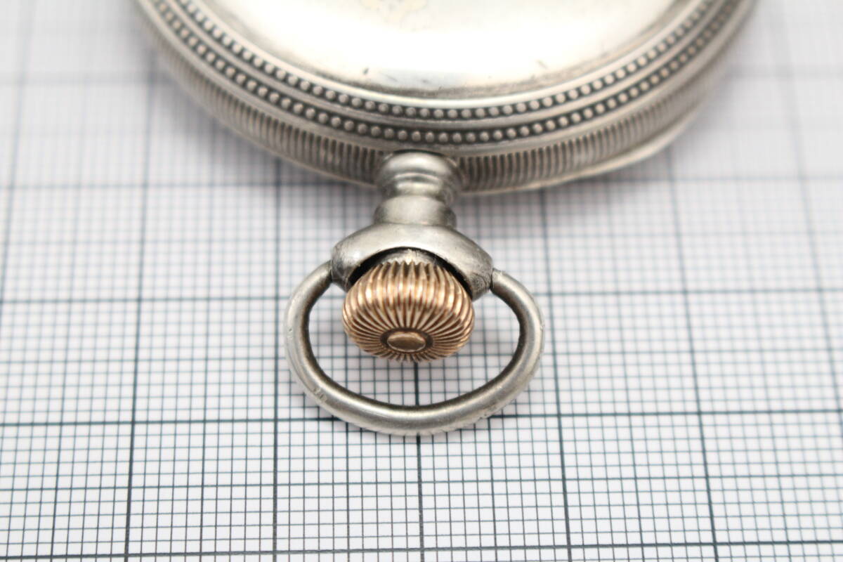 ハンターケース 銀製 Waltham ウォルサム 懐中時計 アンティーク ヴィンテージ ゼンマイ式 手巻き式の画像4
