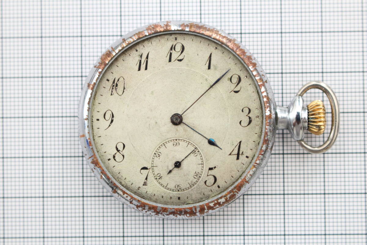 スイス製 巻き上げヒゲ ムーブメント 懐中時計 アンティーク ヴィンテージ ゼンマイ式 手巻き式の画像2