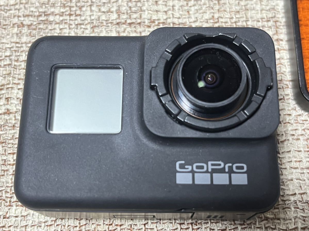 GoPro HERO 7 Black ウェアラブル アクション カメラ ゴープロ ブラック 防水ハウジング ダイビング カラーフィルター 予備バッテリーの画像2