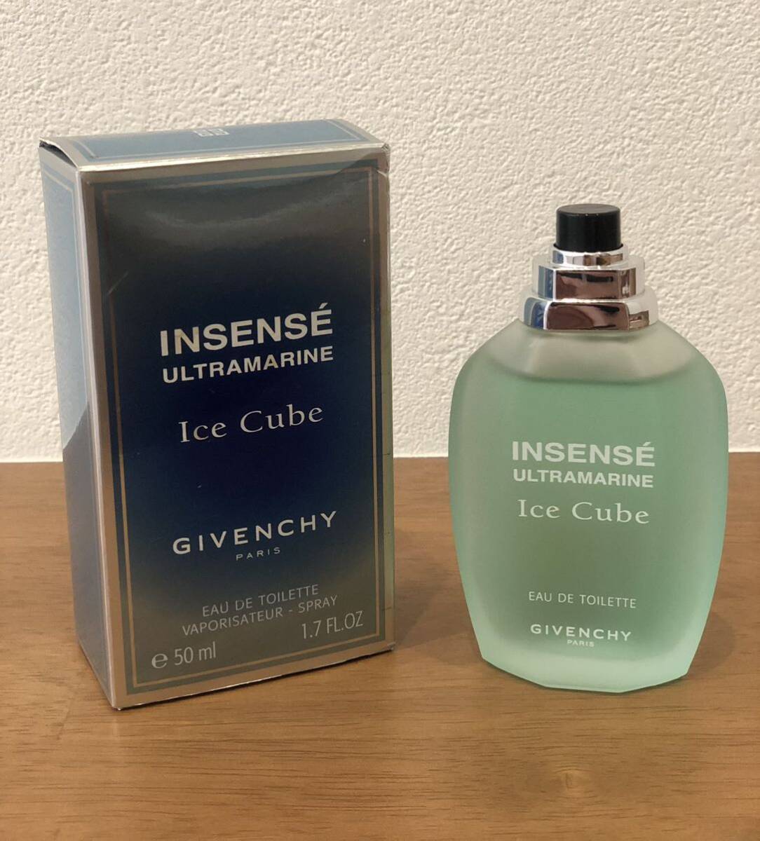 GIVENCHY ジバンシー ウルトラマリン アイスキューブ 50ml オードトワレ Ice Cube 香水 廃盤品の画像1