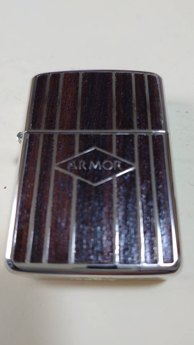 新品未使用品 ZIPPO Armor(アーマー) WOOD COMB (2004)の画像2