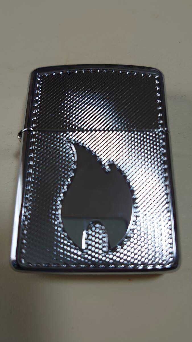 新品未使用品 ZIPPO Armor(アーマー) MESH FLAM 20945 (2005)の画像2