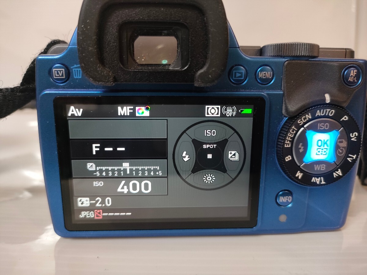 【外観美品】PENTAX ペンタックス デジタル一眼レフカメラ K-S1 レンズキット　ブルー_画像3