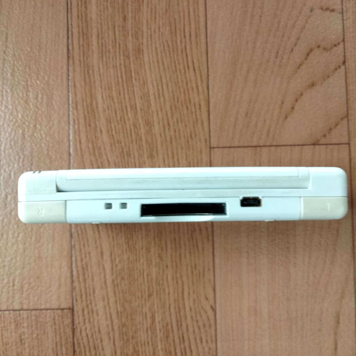 任天堂 ニンテンドーDS Lite 本体のみ USG-001 クリスタルホワイト ジャンク Nintendo Crystal Whiteの画像6