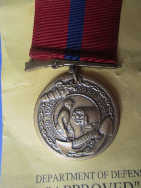 #3262 ミリタリーメダル ２個 国家防衛勤務章&海兵隊功労章の画像4
