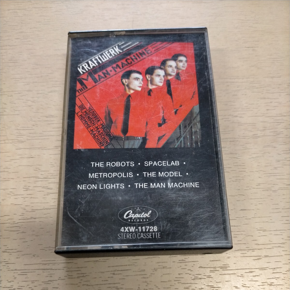 KRAFTWERK craft Work THE MAN MACHINE cassette * used / reproduction not yet verification / no claim ./ present condition delivery / case scratch attrition / Techno / name record 