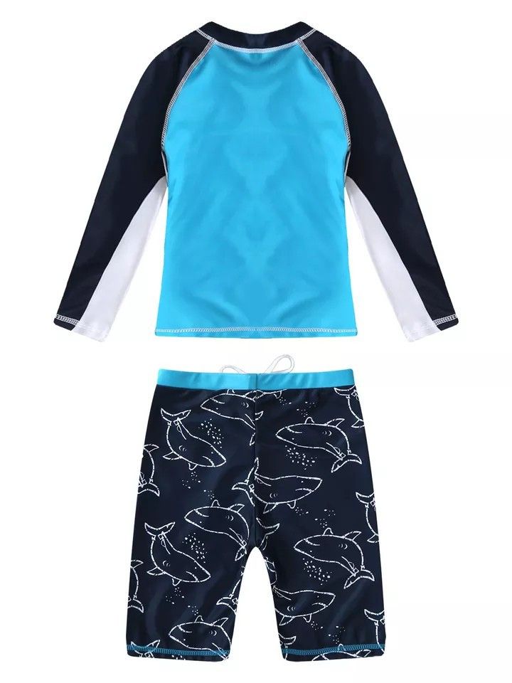 来年用に★ラスト1点　水着 子供  ラッシュガード 水色　ブルー 上下  130 ハーフパンツ Tシャツ