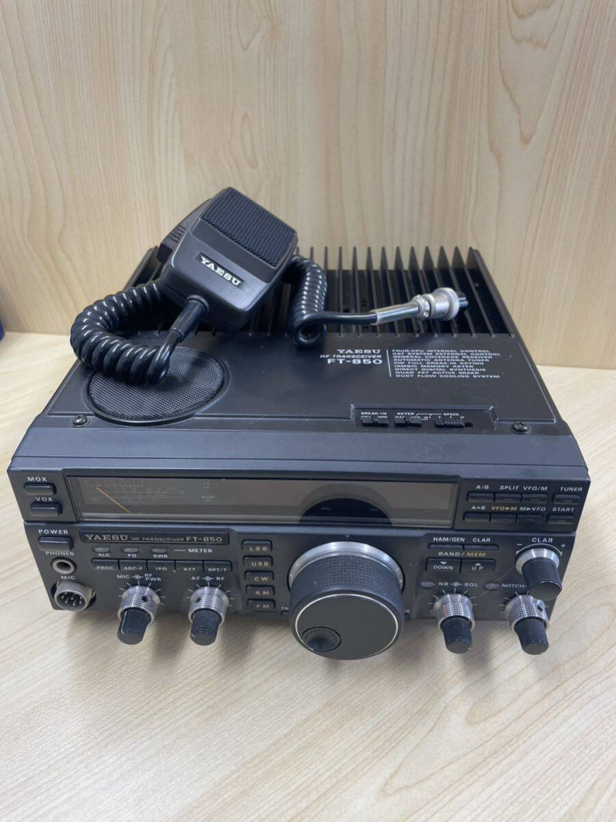 （649）YAESU ヤエス FT-850 マイク MH-1 B8 現状 ジャンクの画像1