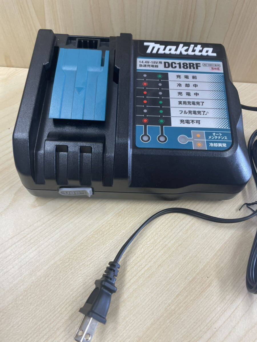 （725）送料無料 美品 マキタ 純正 急速充電器 DC18RFの画像1