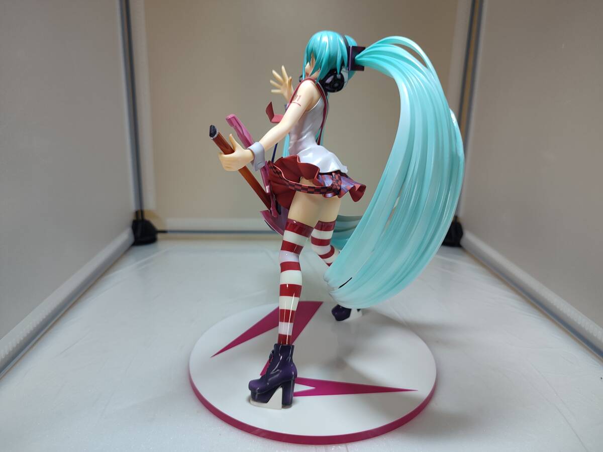 破損品 グッドスマイルカンパニー 初音ミク グレイテスト・アイドルVer.