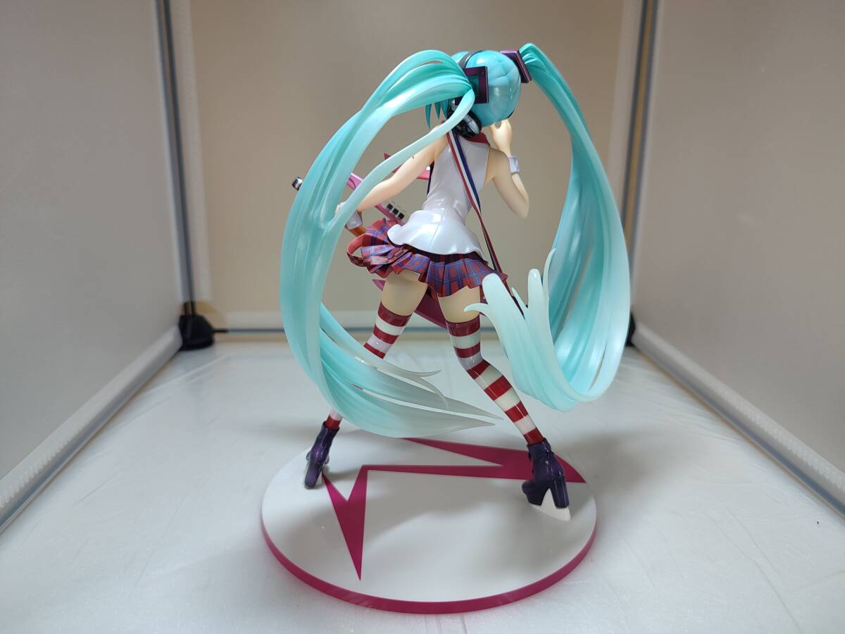 破損品 グッドスマイルカンパニー 初音ミク グレイテスト・アイドルVer.