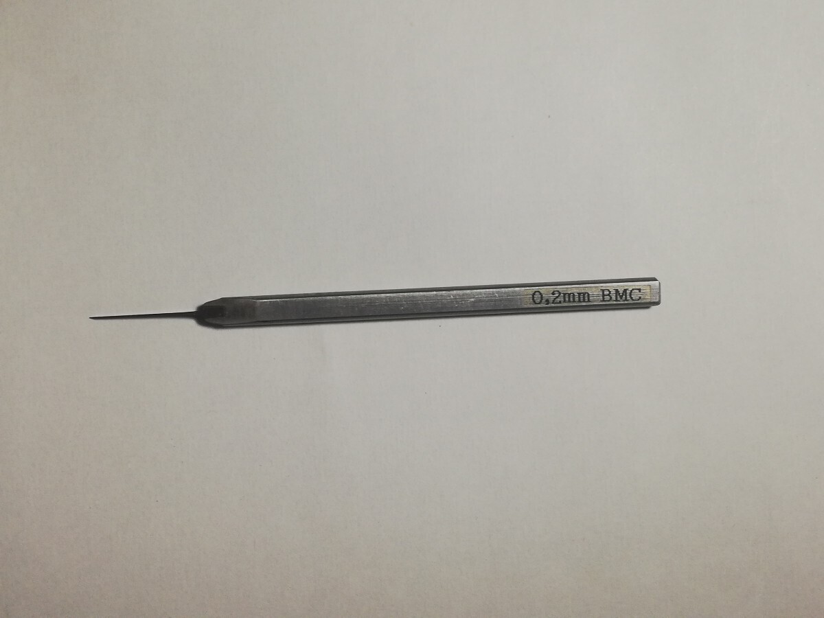 スジボリ堂 BMCタガネ 幅0.2mm プラモデル用工具の画像1